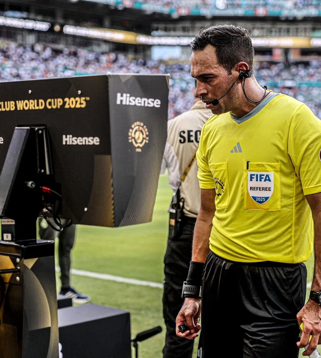 Los árbitros explicarán en vivo las decisiones del VAR en Libertadores y Sudamericana