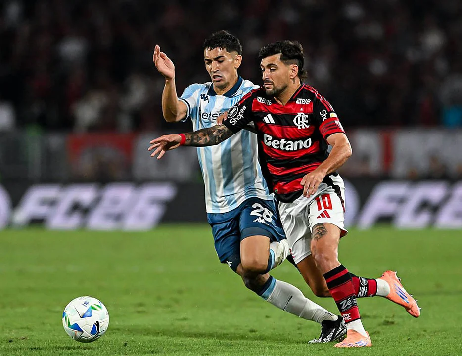Racing recibe a Flamengo, con el objetivo de dar vuelta la serie y meterse en la final de la Copa Libertadores